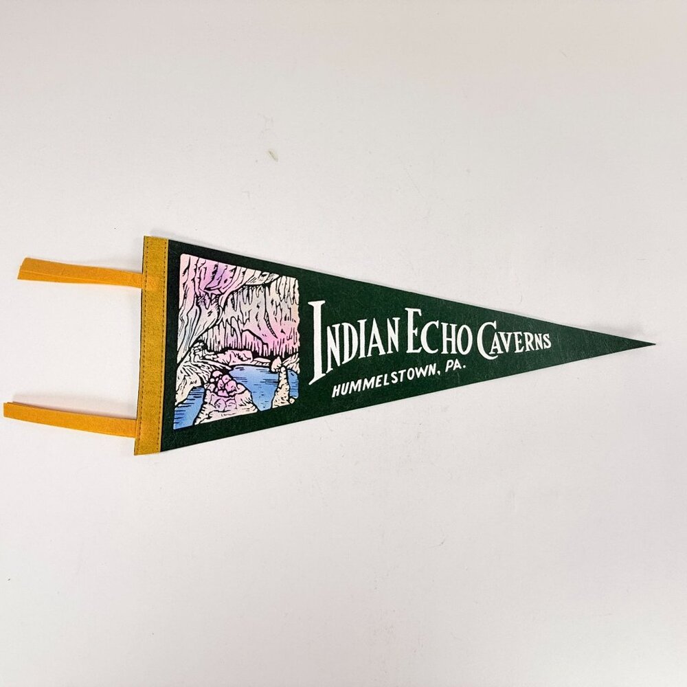 Vintage Indian Echo Caverns Felt Pennant Hummelstown PA 17"x7" Green & Yellow